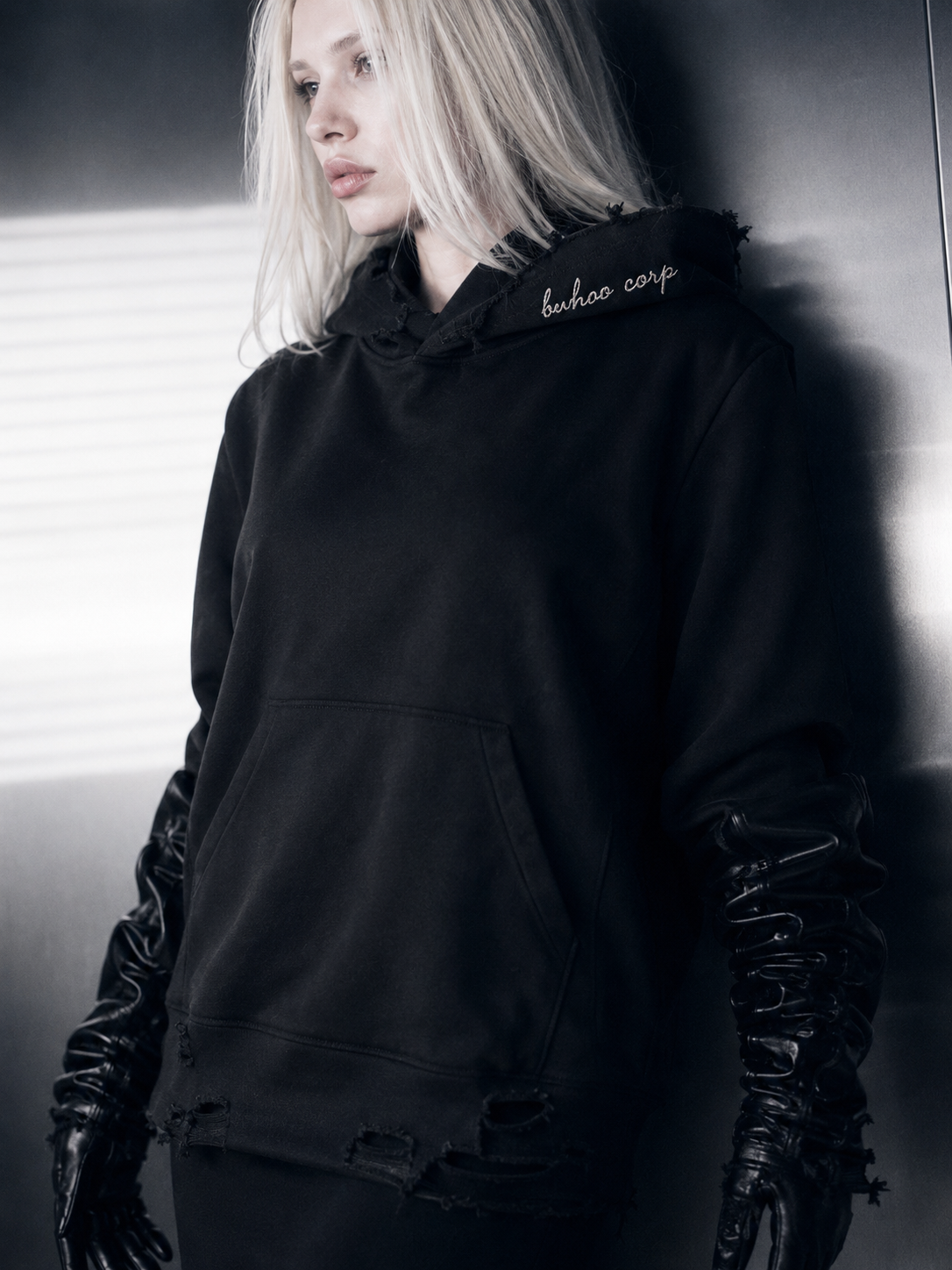 LAMENTOS BEAR HOODIE